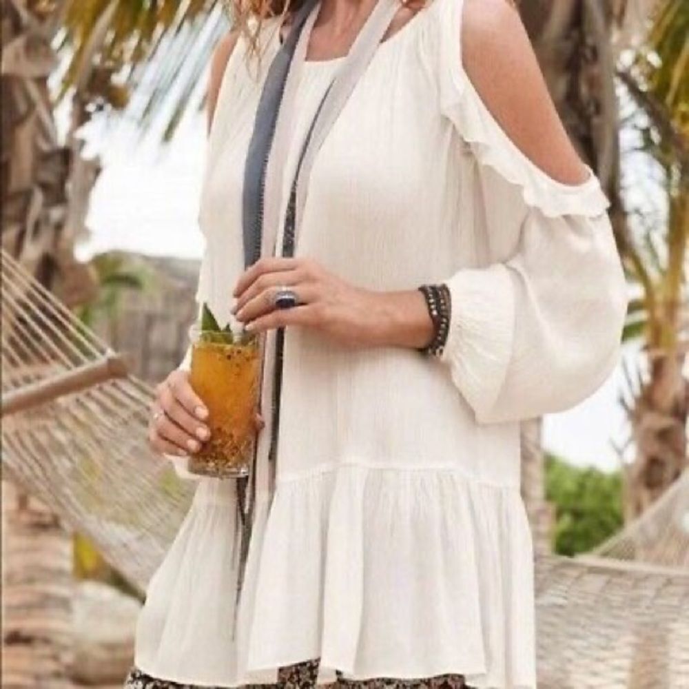 Sundance Whispered Breezes Cold Shoulder Tunic Top White Cream
